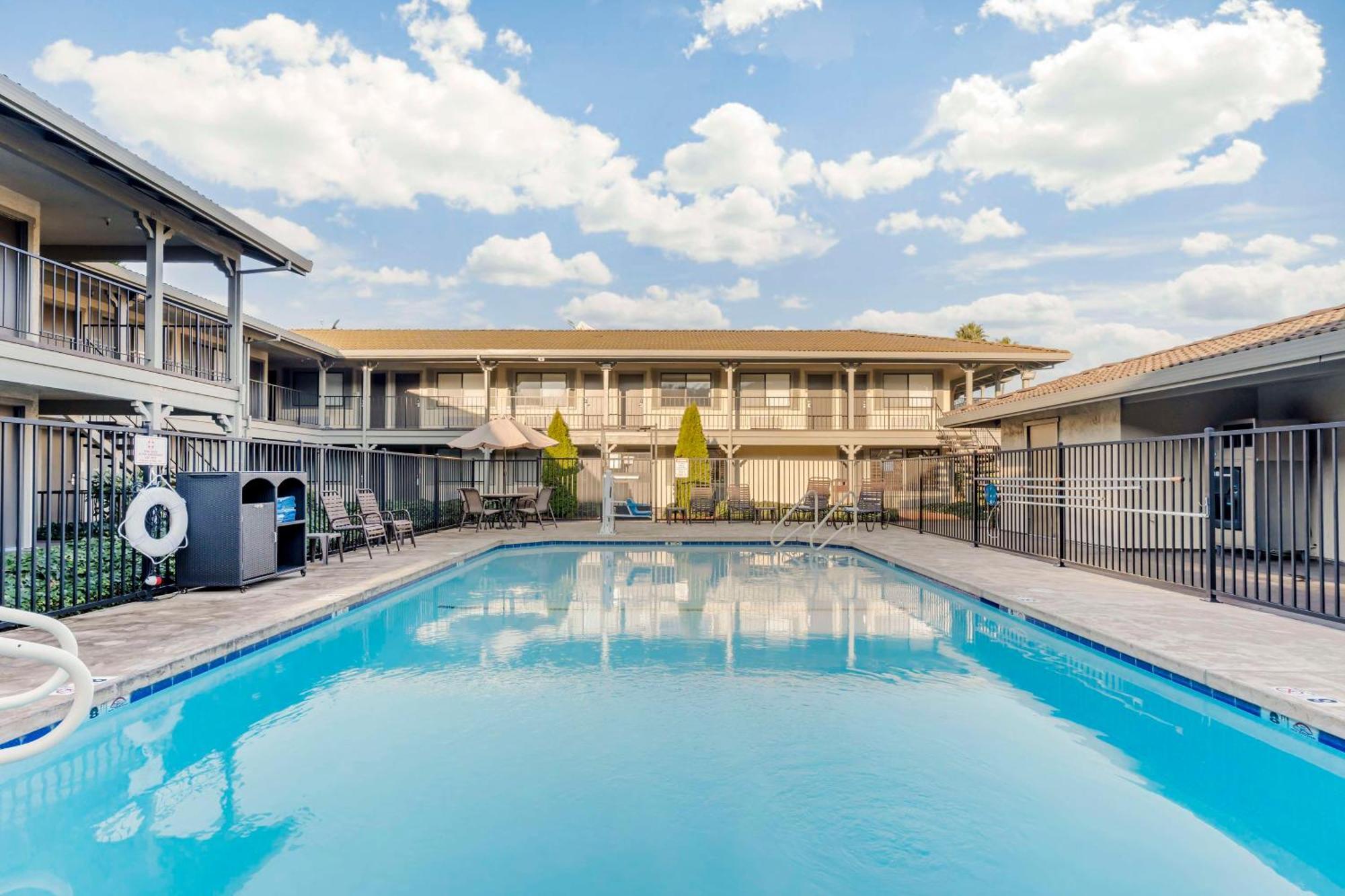 Best Western Cordelia Inn Exterior photo